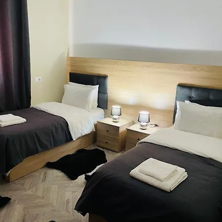 Thethi View Hotel *